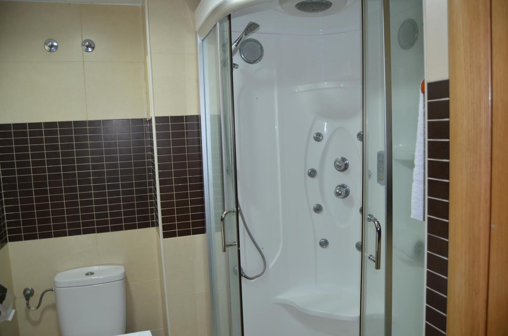 Apartamentos Edif Estocolmo 7ºb Benidorm Bagian luar foto